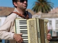 2009 10 24 24 Tavira muziek bij de lunch (Custom)